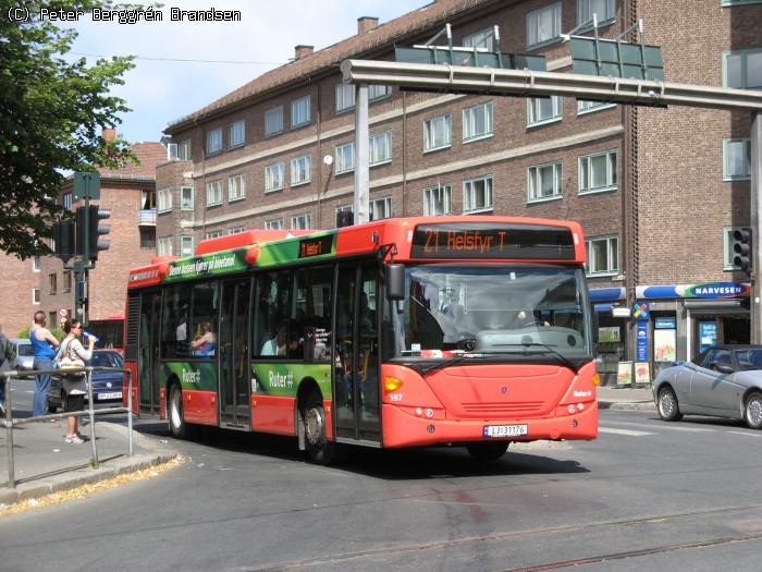Unibuss	597, Carl Berners Plass - Linie 21