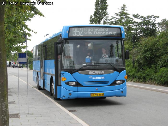 Wulff Bus 3251, Grenaa Trafikterminal