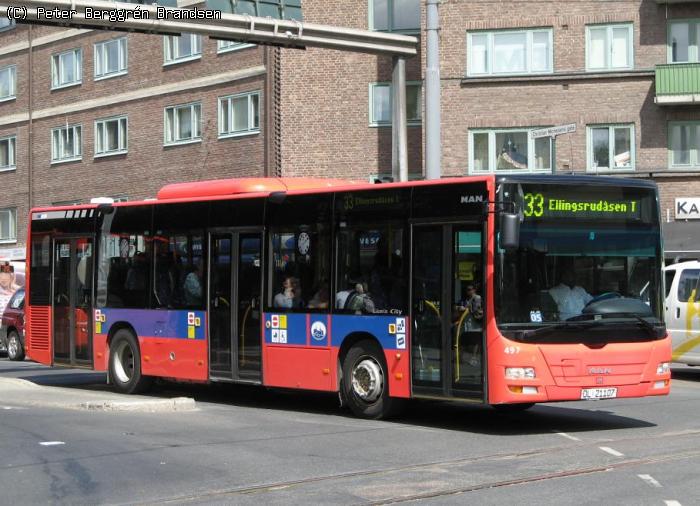 Unibuss 497, Carl Berners Plass - Linie 33