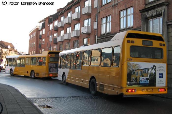 Pan Bus 4008 & 2528, Torvet