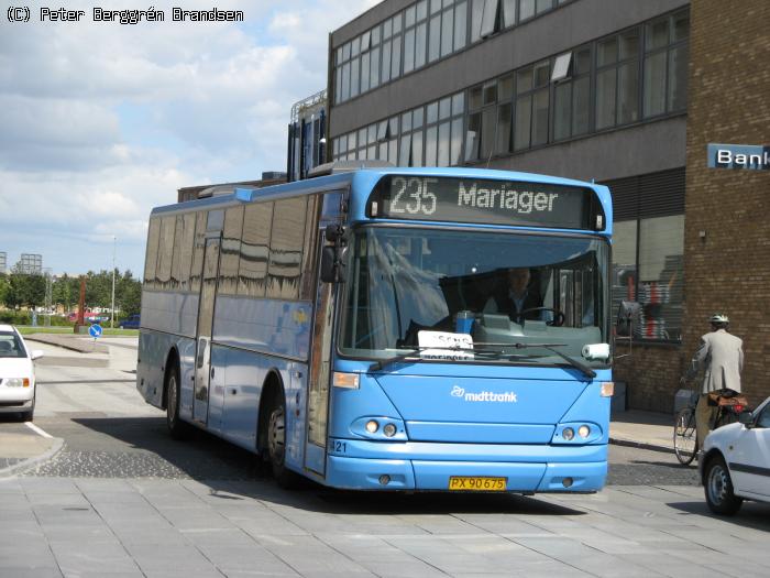 Wulff Bus 8421, Fischersgade, Randers - Rute 235