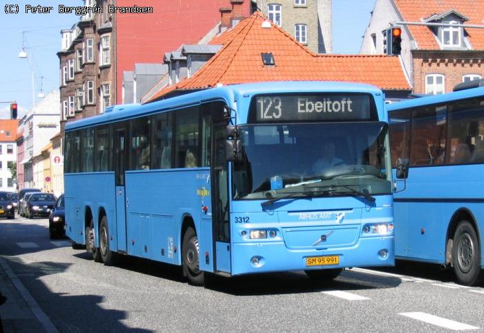 Wulff Bus 3312, v. Århus Rutebilstation